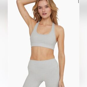 Set Active Formcloud Set in Heather Gray